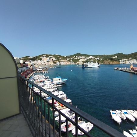 Locanda Mari Ponza Exterior foto