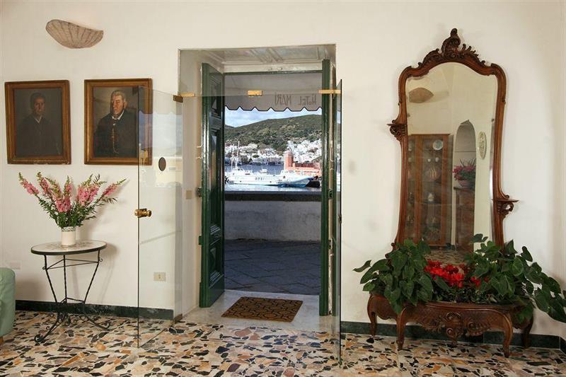 Locanda Mari Ponza Exterior foto