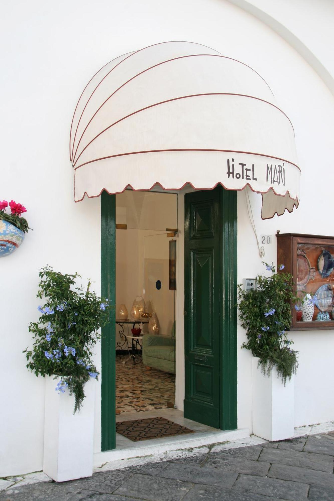 Locanda Mari Ponza Exterior foto