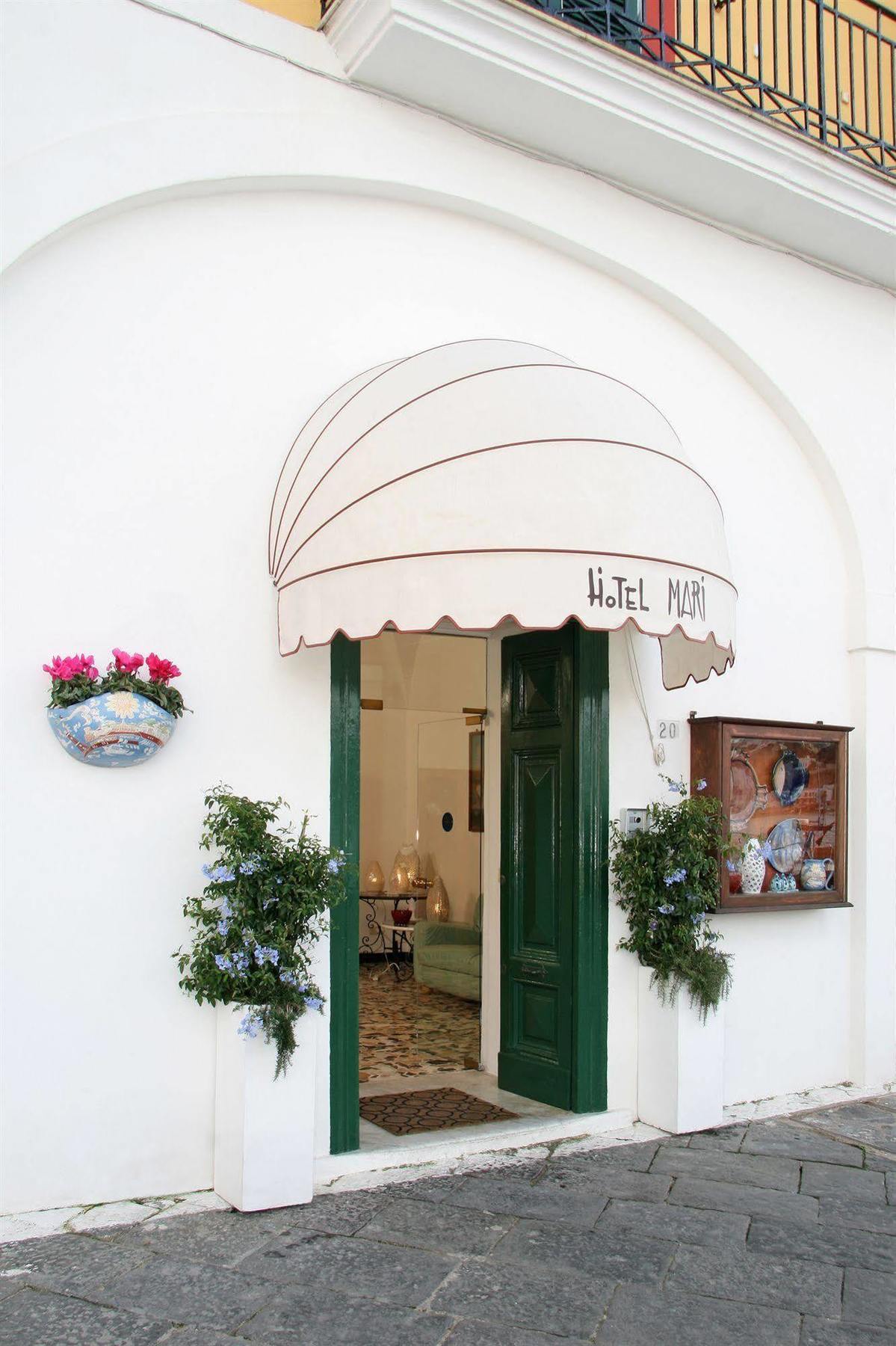 Locanda Mari Ponza Exterior foto